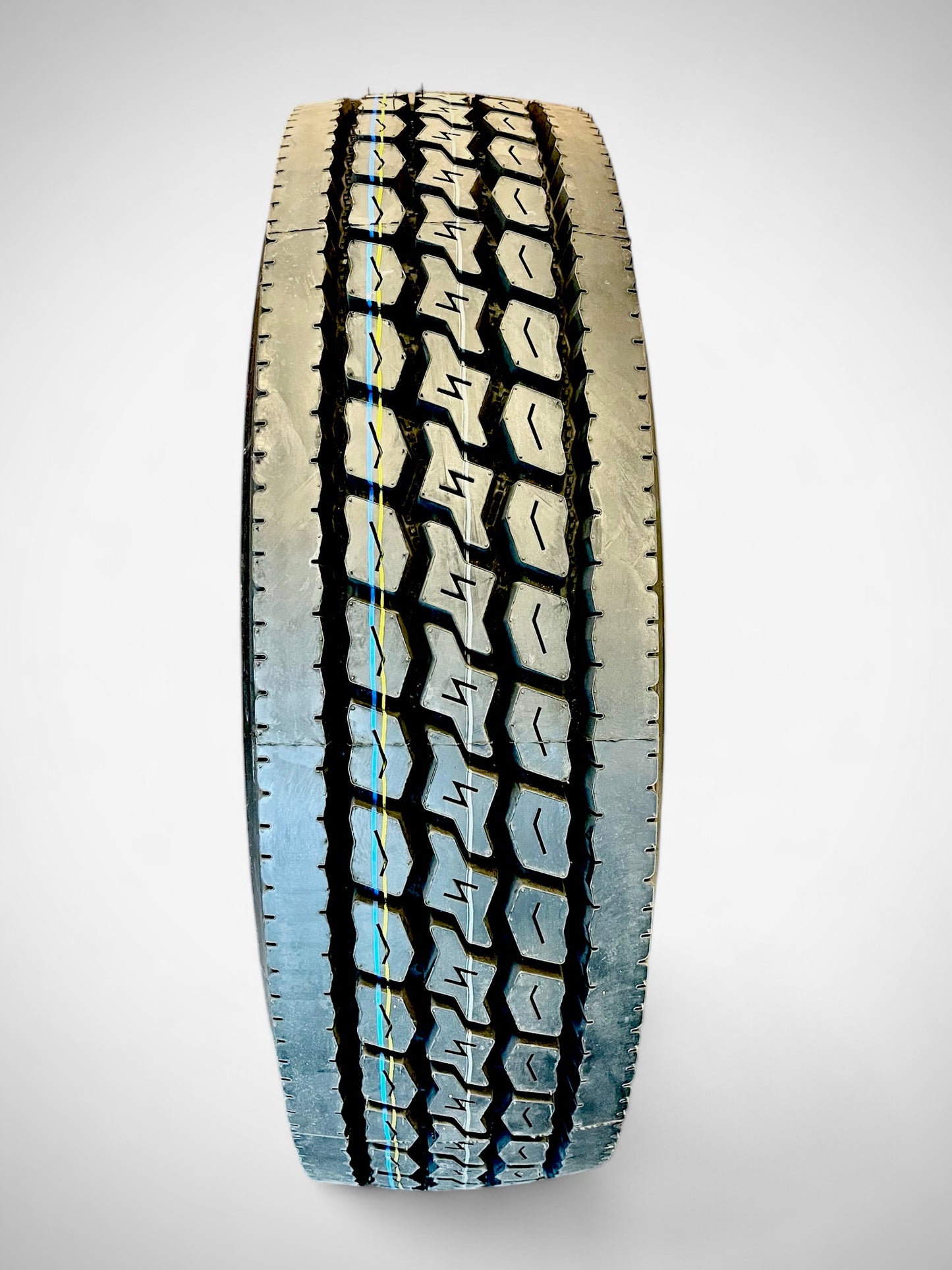 DStar Tires DB51 Drive 295/75/22.5