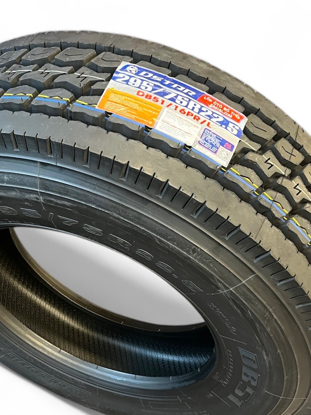 DStar Tires DB51 Drive 295/75/22.5