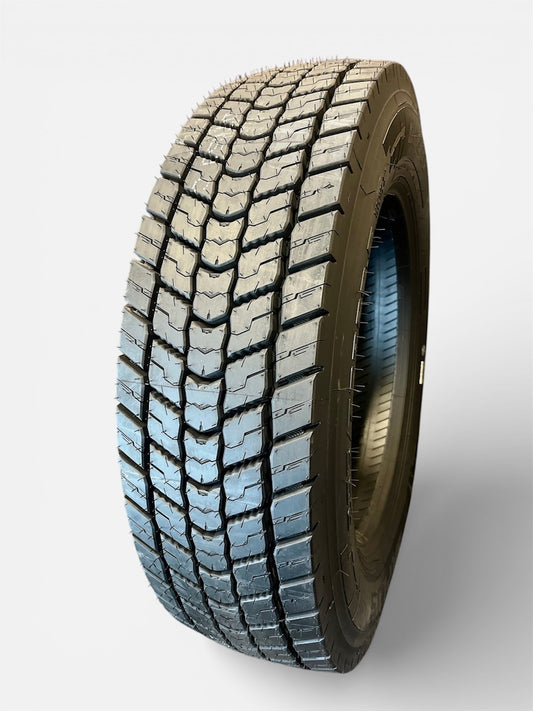 APlus DL011 Car Hauler 255/70/22.5 DRIVE 16Ply